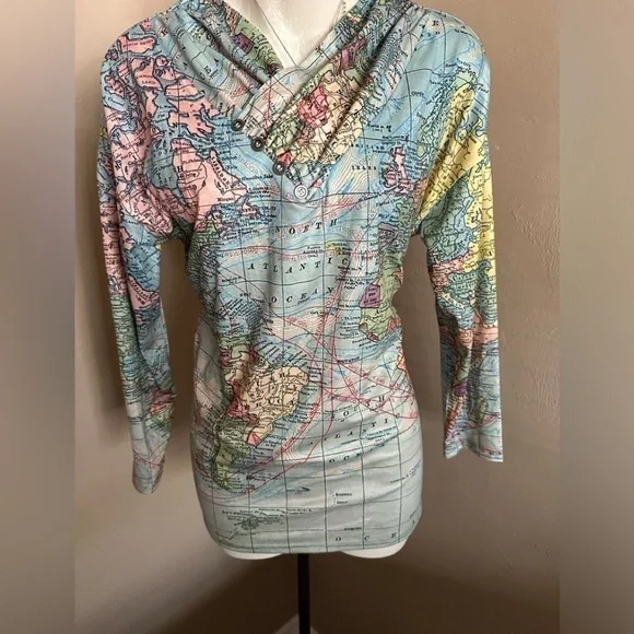 Noracora global long sleeve top - Picture 2 of 5